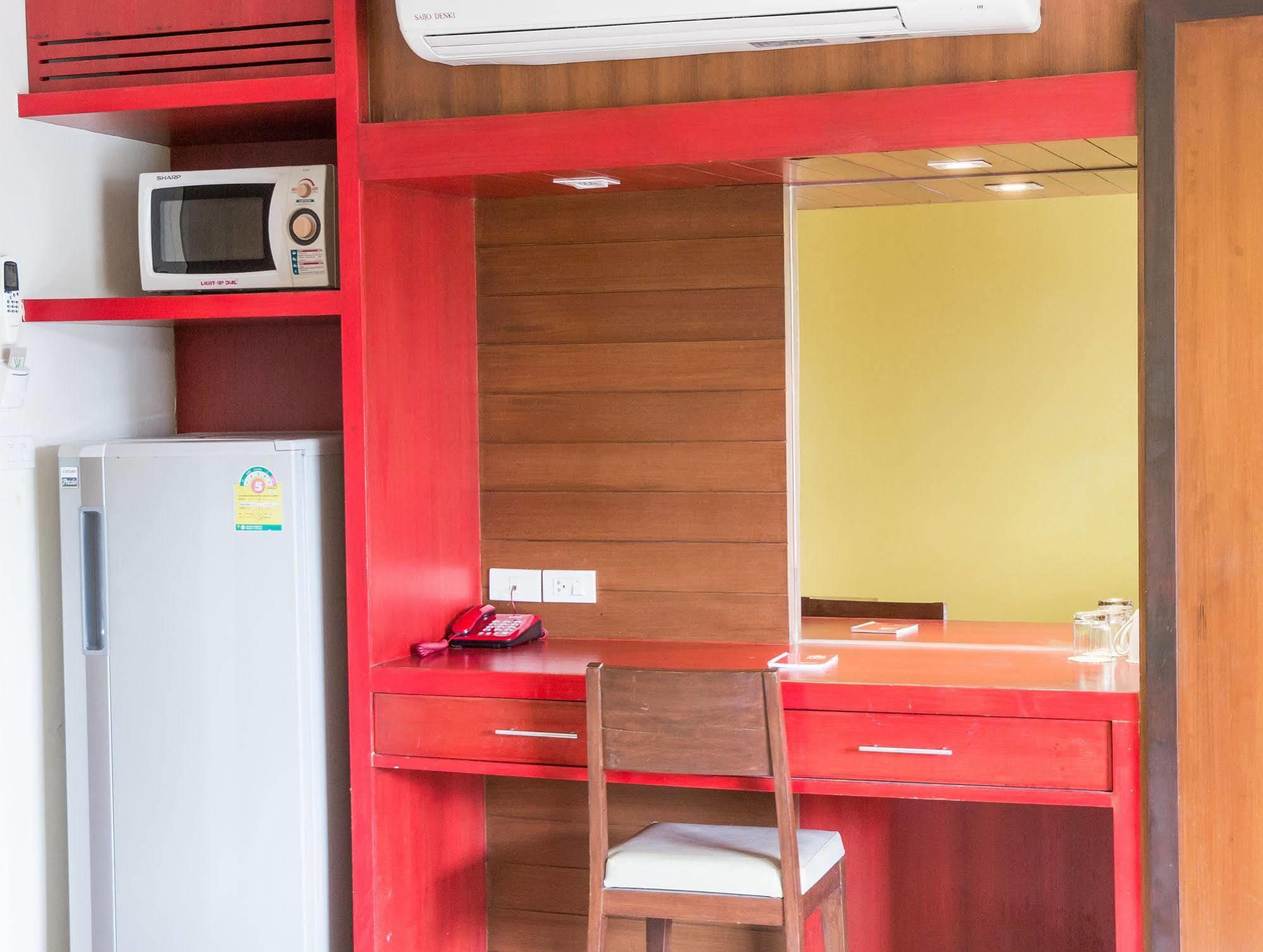 Zen Rooms Chaofa East Road Rawai Zewnętrze zdjęcie